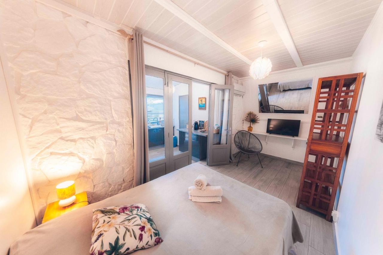 Studio CASSIA en RDJ proche lagon de l'Ermitage Saint-Gilles-les Bains Esterno foto